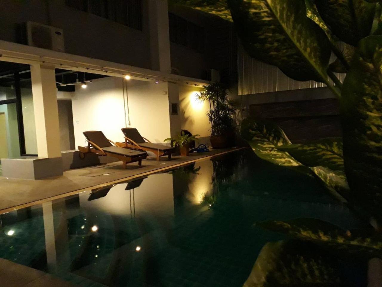 Happy Bou Jomtien Hotell Pattaya Exteriör bild